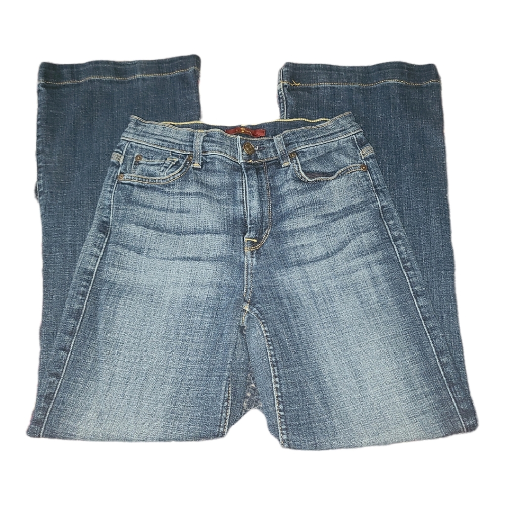 Women's 7 for all mankind jeans, style is ginger, size 26